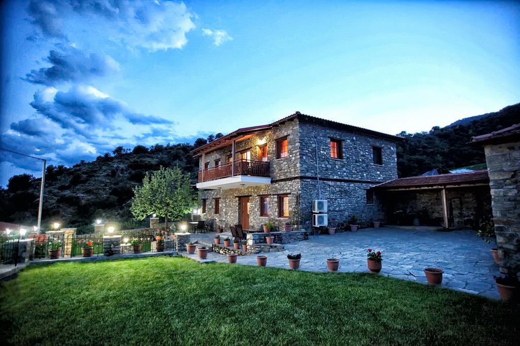 Traditional Apartments Tsikrikonis Mirtofiton Екстериор снимка