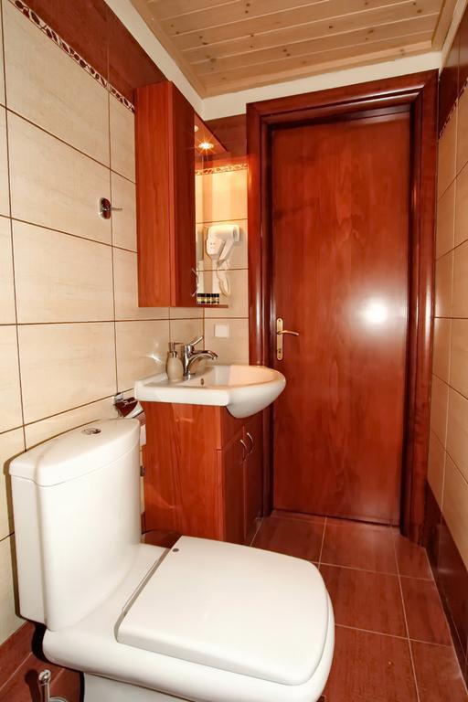 Traditional Apartments Tsikrikonis Mirtofiton Екстериор снимка