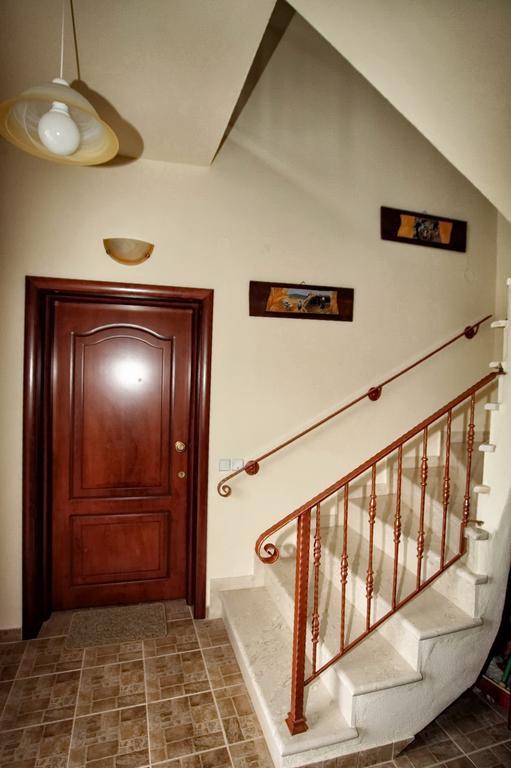 Traditional Apartments Tsikrikonis Mirtofiton Екстериор снимка